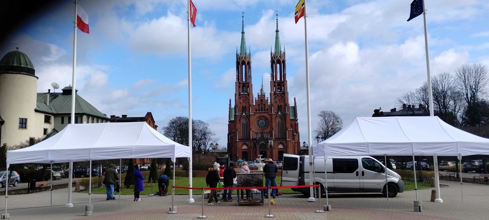 Wypożyczalnia wynajem krzesła stoły namioty nagrzewnice sprzęt eventy