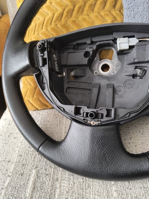 Kierownica skórzana odnowiona renault Clio 2 / Thalia 1