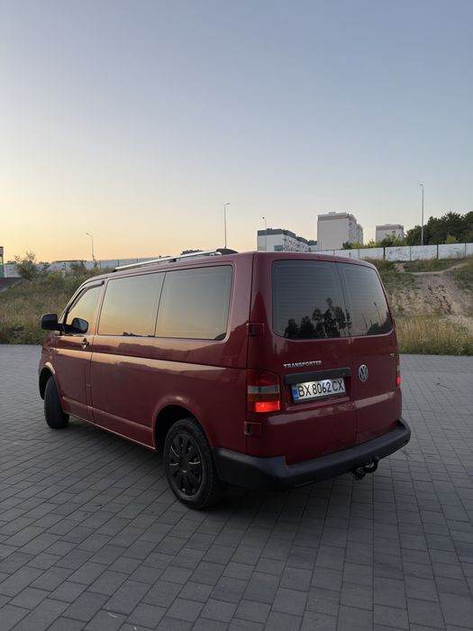 Продам Volkswagen Transporter T5 2.5 дизель пассажир