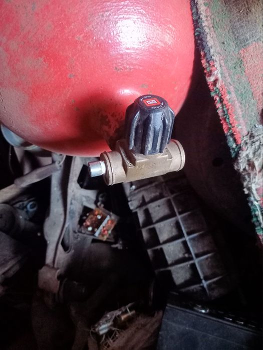 Балон метановий.