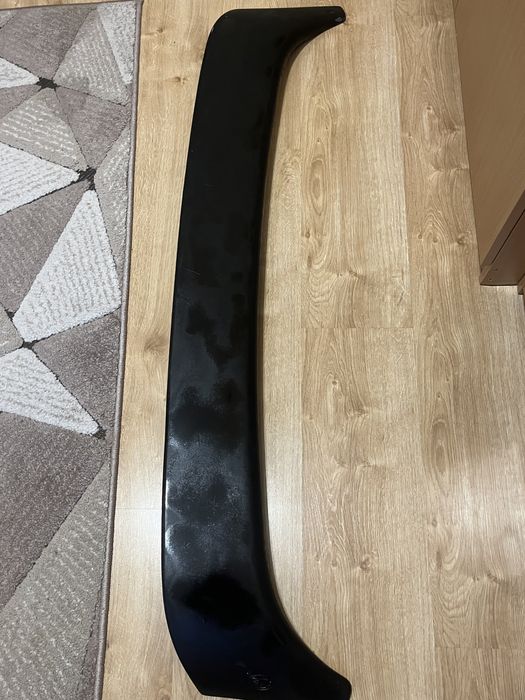 Спойлер БМВ е34 оригінал Hella