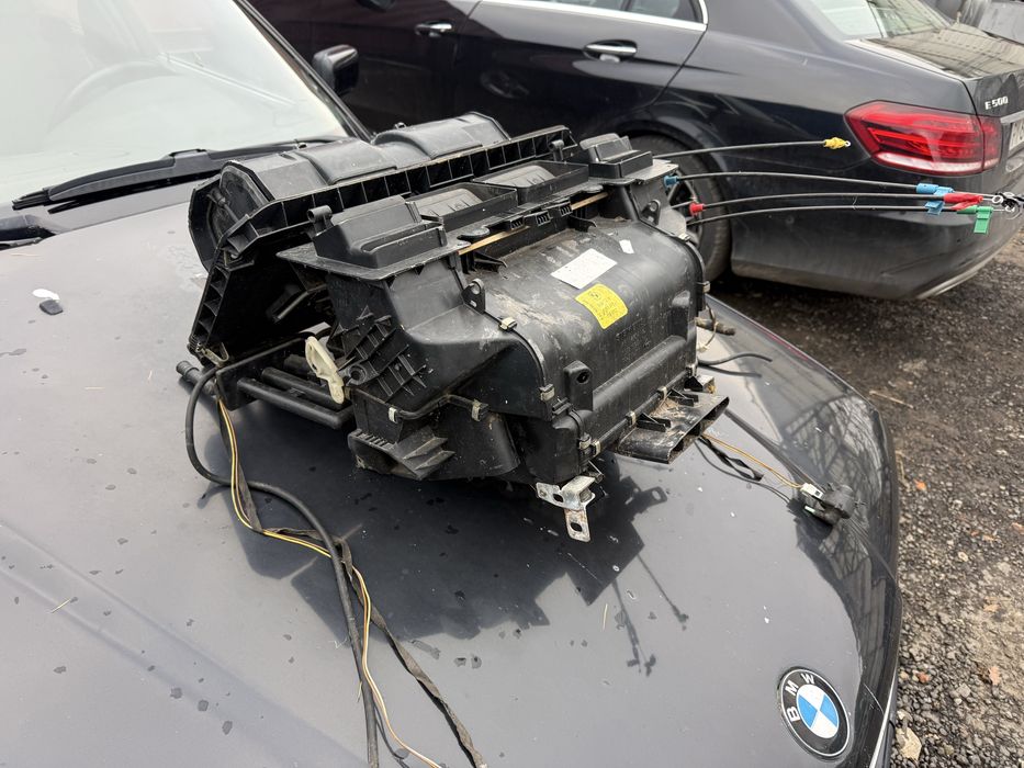 Nagrzewnica BMW E34 BEZ KLIMY wersja bez klimatyzacji