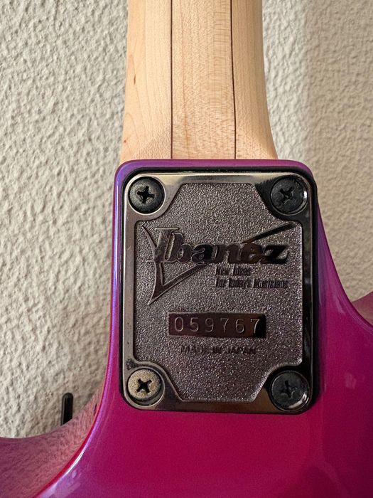 Ibanez RG550 genesis cor roxa