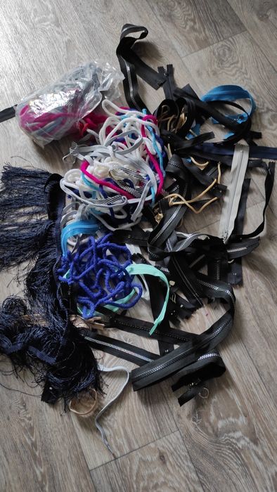 Фурнитура Молнии, шнурки