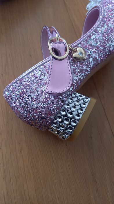 Pantofelki 34 NOWE