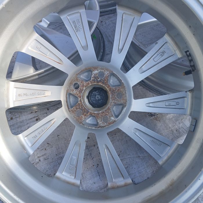 Диски 5/120 r19 BMW i3 з датчиками тиску.