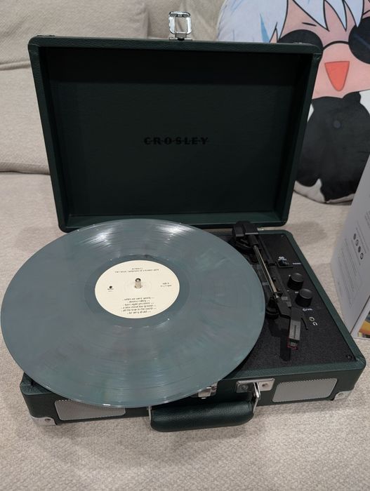 Продам Crosley Cruiser Plus Emerald Green