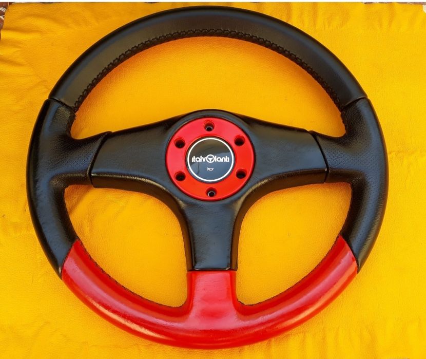 Спорт рули momo bmw audi nardi raid omp vicktor mersedes