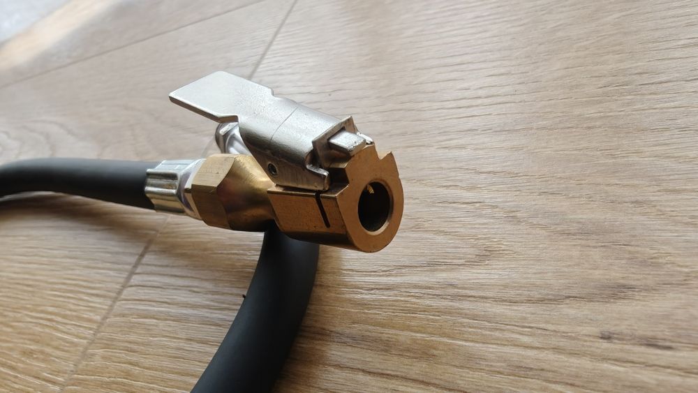 Wąż przewód do pompowania kół