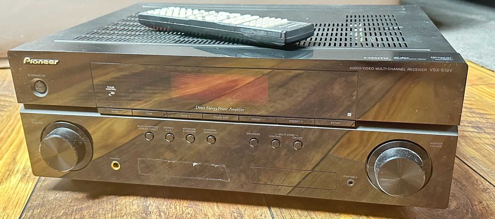 Amplituner Pioneer VSX 519V