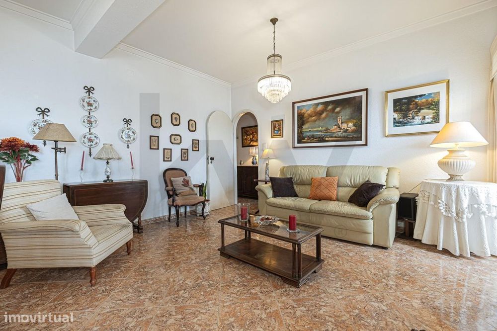Este não é apenas mais um apartamento em Oeiras.✨