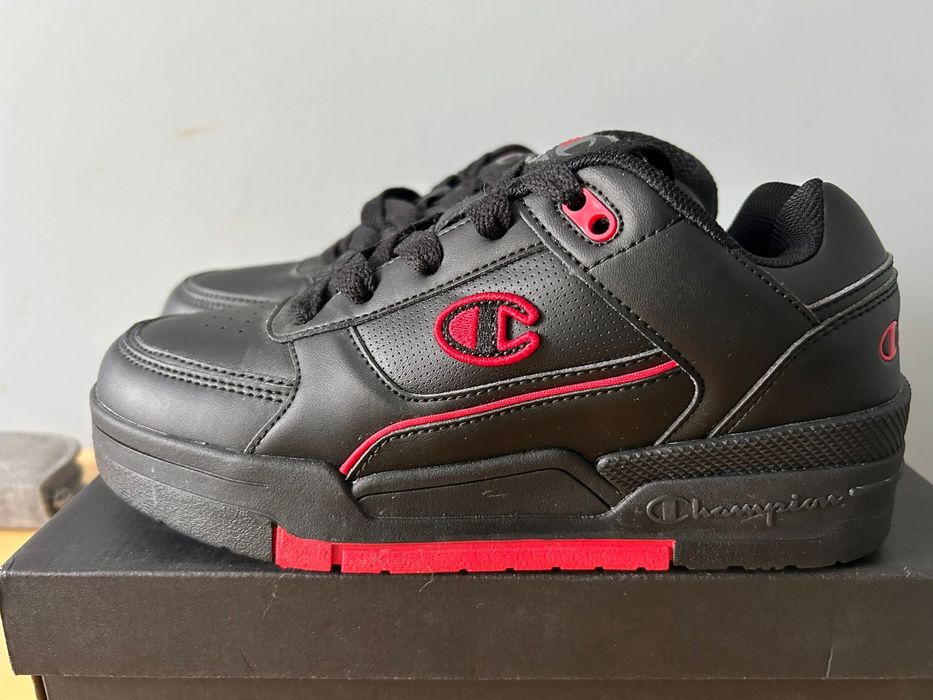 Buty Champion czarno-czerwone – nowe sportowe sneakersy