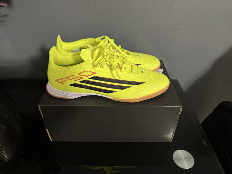 Buty halowe Adidas F50 PRO IN r.42