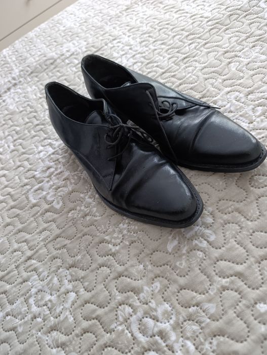 Buty  ze skóry wiazane