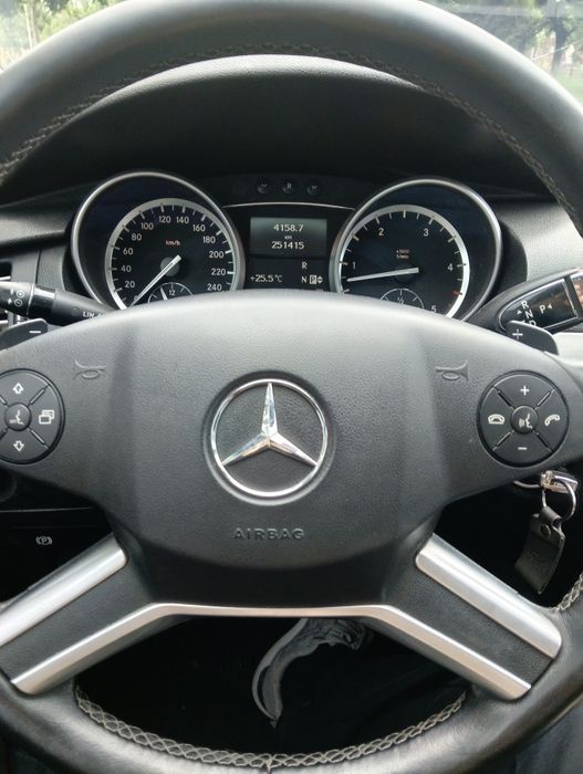 Mercedes на базі ML  GL