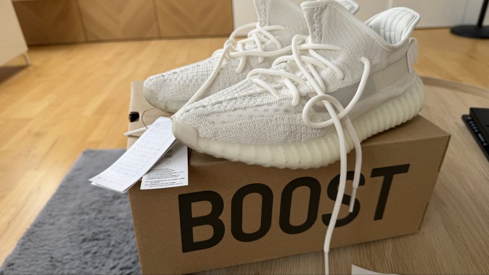 Yeezy 350 adidas
