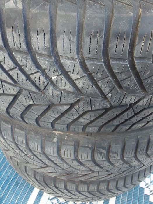 4 Opony zimowe 225/55r19 YOKOHAMA 2021r