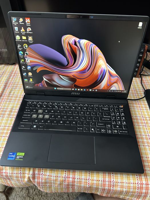 MSI Sword 16 HX B14VFKG