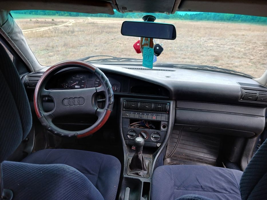 Продам ауді100 с4