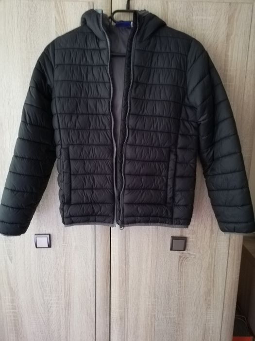 Kurtka przejsciowa z kapturem (wiosna, jesień) 140-146