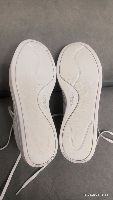 Кросівки Adidas Court Platform