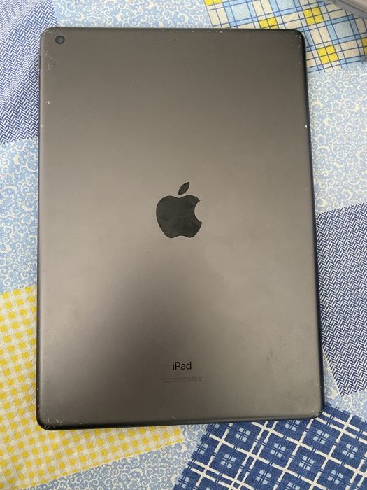 Ipad 9 gen 10.2  2021.  64gb