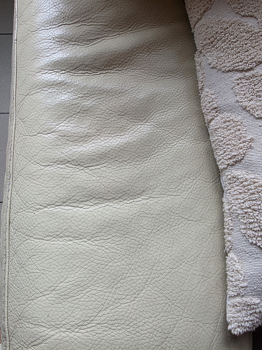 Sofá com chaise longue