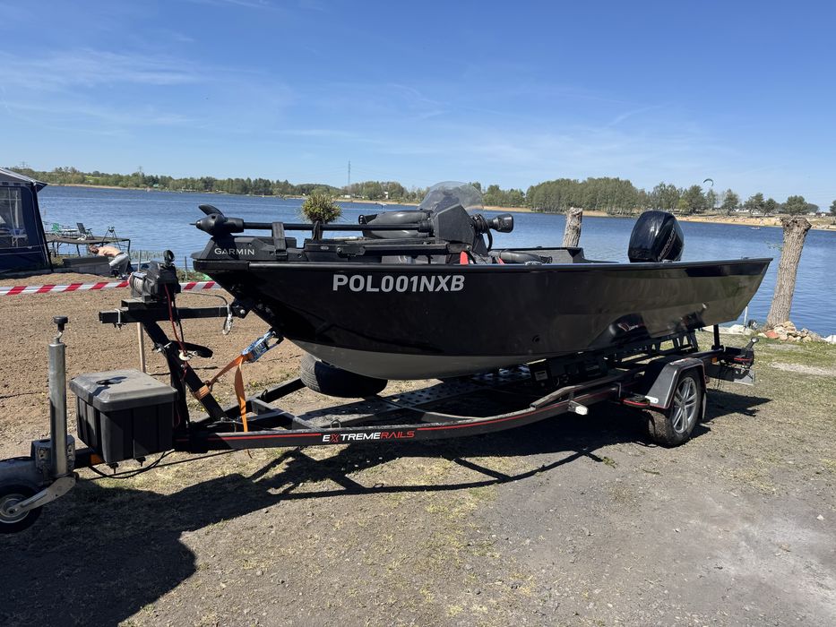 Łódź wędkarska TRACKER PRO GUIDE V16 2023 – Mercury 60 KM elektronika Garmin
