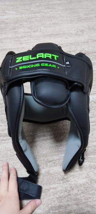 Шлем для кікбоксингу