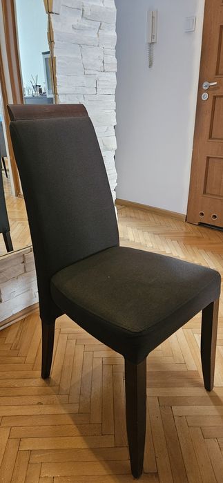 Krzesła drewniane – 6 szt. – stan dobry