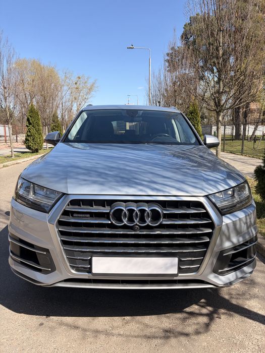 Продам Audi Q7 3.0 2017 без дтп