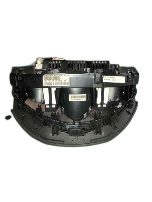 Quadrante / Painel de Instrumentos MERCEDES-BENZ E-CLASS Coupé A2129003509 (OEM) | A2129014100 (OEM) | A2049022702 (OEM) | A2049022802 (OEM) | A2C5341