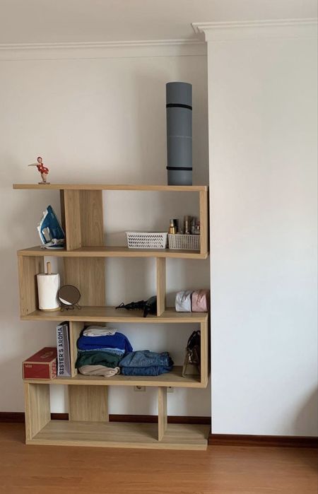 Estante de livros