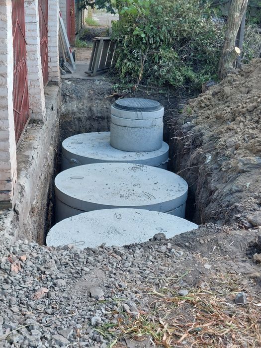 Септик , кольца бетонные ЖБИ, сливная яма. Канализация. Водоснабжение.
