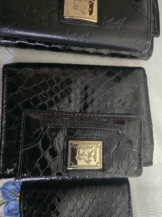 Carteiras da cavalinho usadas duas ou três vezes