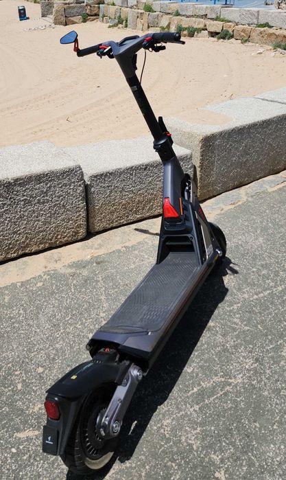 Segway GT2 electric scooter 90 km range and 70 km/h max speed.