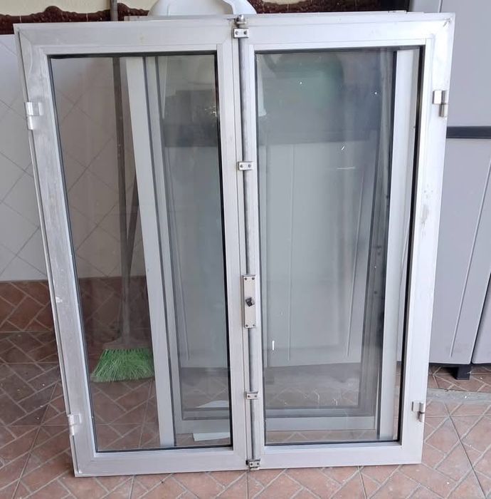 3 Janelas de aluminio