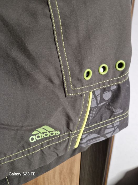 Spodenki krotkie męskie Adidas rozmiar M stan idealny