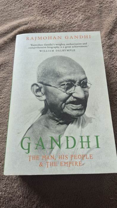 Livro Gandhi inglês