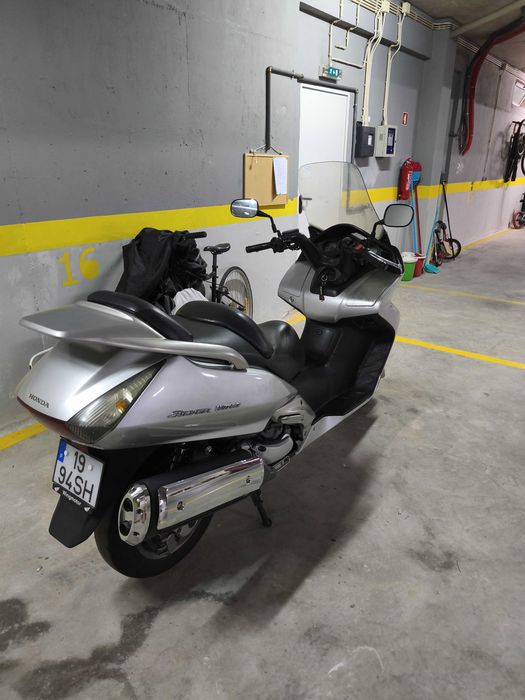 Honda SW - 600 - Ano 2001