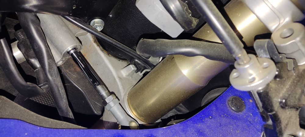 Suzuki GSX-R 600 750 K8 K9 lagi półki zawieszenie komplet