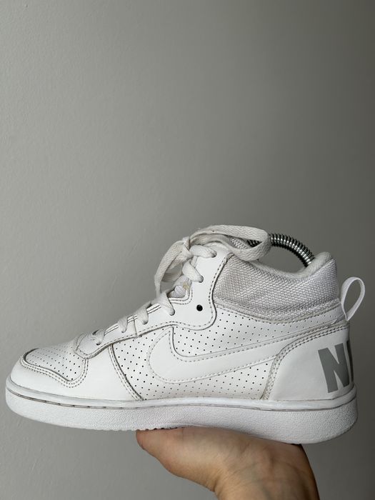 Białe nike court bought mid 37.5 wyprzedaz obuwie sportowe unisex