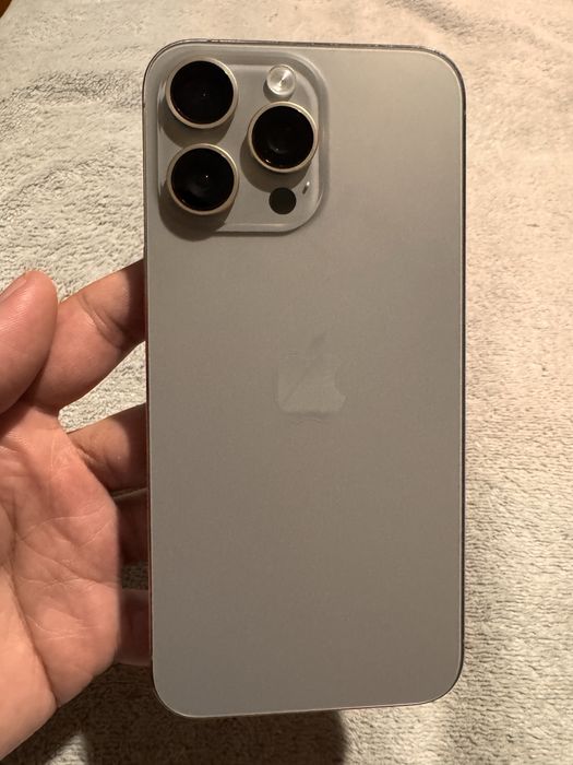 Iphone 15 pro max 512 gb e-sim natural