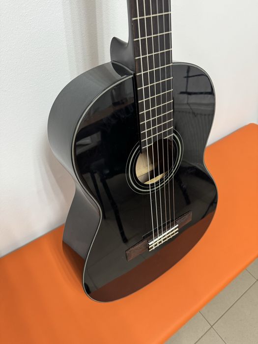 Класична гітара Yamaha C40 black