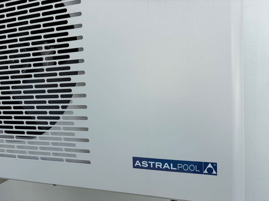 Bomba calor piscina Astralpool nova