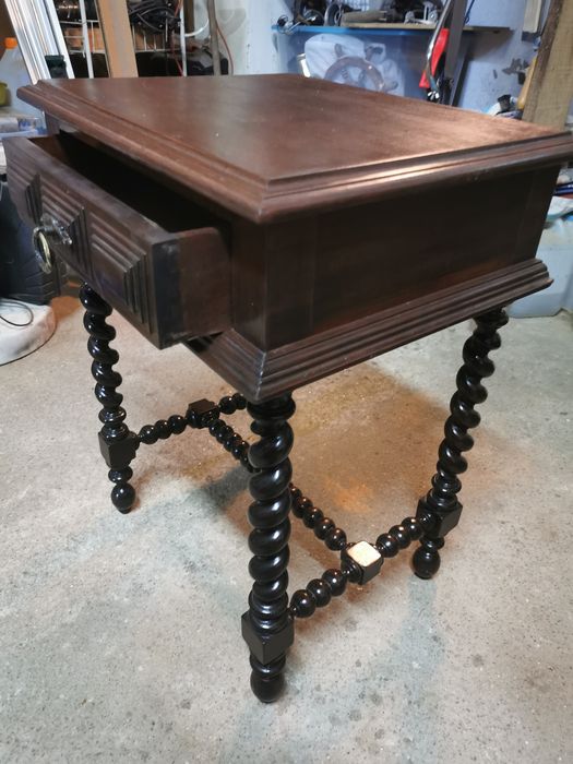 Mesa cabeceira vintage