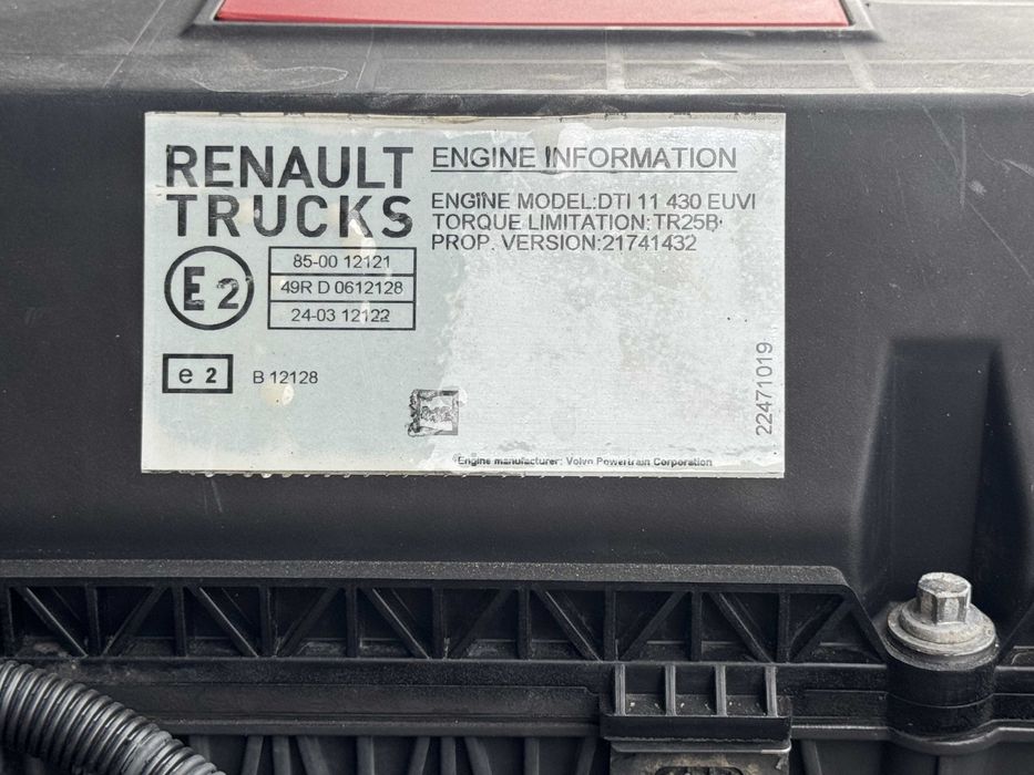 2014 Renault C 430.18 4X2 T E6 Camião Trator