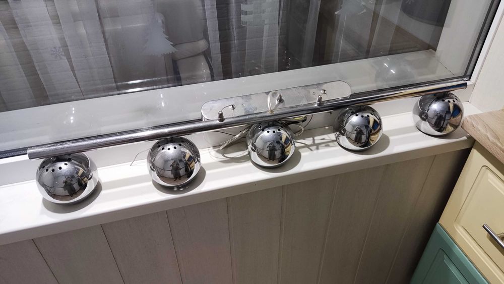 Потолочний светильник на 5 ламп. Хром. Подвесной