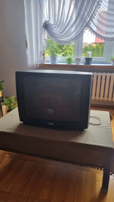 Telewizor kineskopowy Philips 28PT4523/58 sprawny z pilotem.