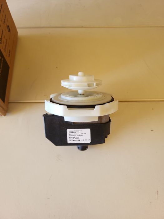 Pompa myjąca zmywarki Whirlpool C00858286